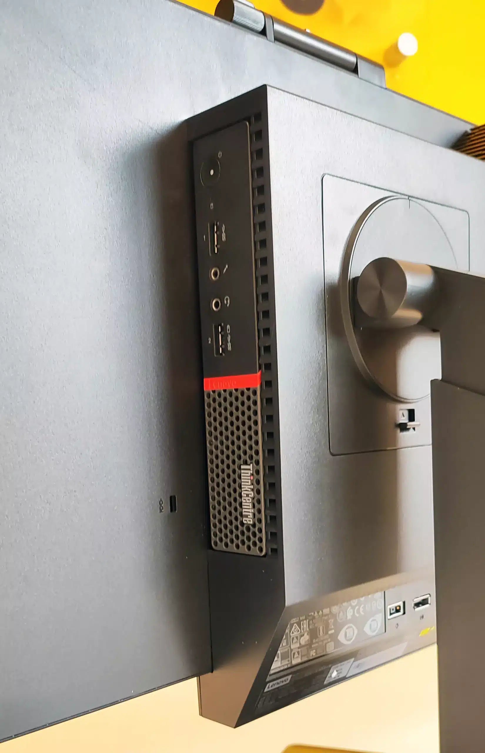 All In One Lenovo M900  22 All In One Lenovo M900  22